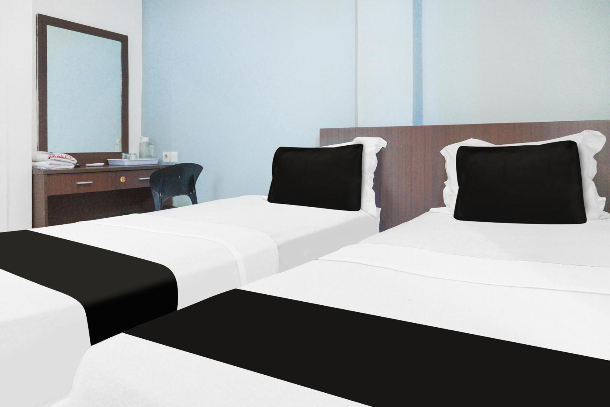 Hotel Collection O Bukit Kecil Near Indah Mall Formerly 77